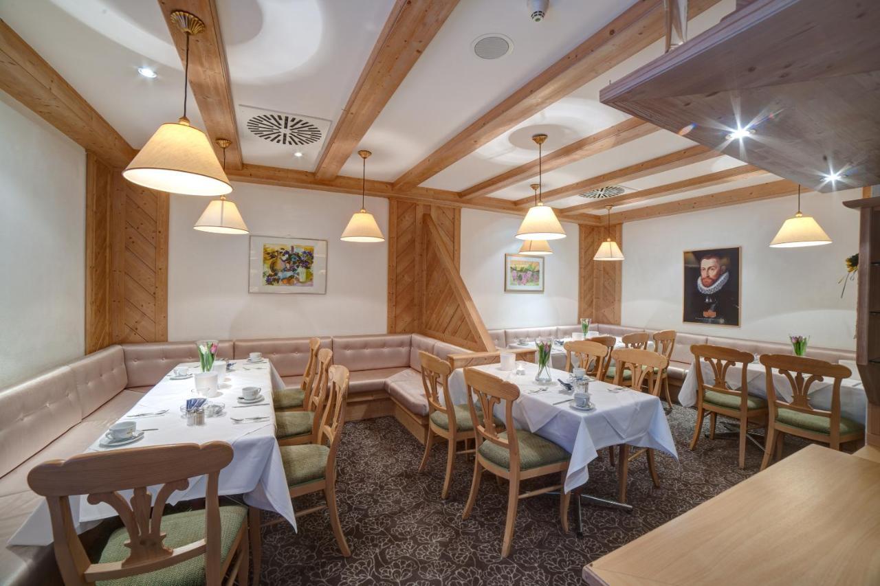 Hotel Der Valk 3*